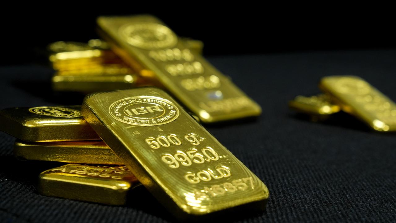 Altın fiyatlarında gerileme sürüyor