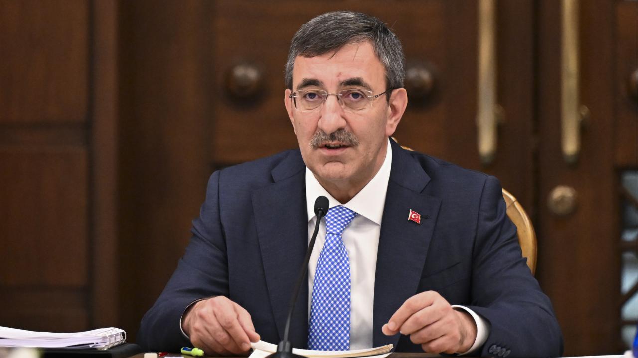 Cevdet Yılmaz: Çalışanları daima merkeze aldık