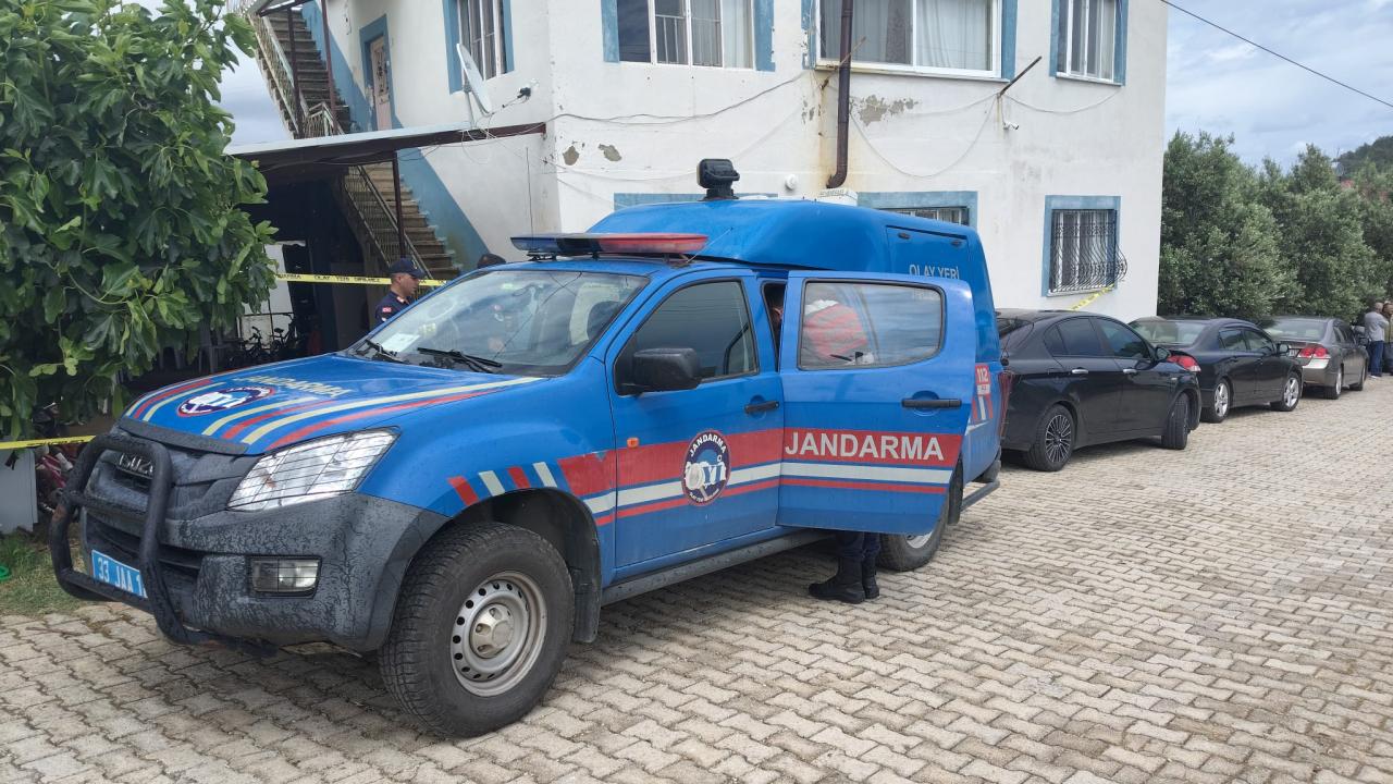 Evde rahatsızlanan 2 çocuk hayatını kaybetti