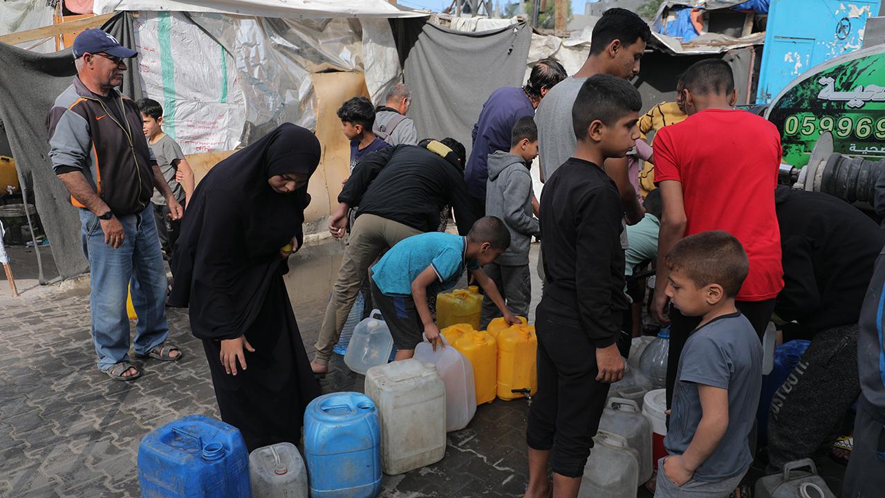 MSF: İsrail'in Gazze'de suyu kasıtlı olarak engellemesi soykırımın bir parçası