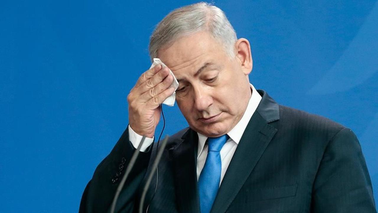 Yolsuzlukla yargılanan Netanyahu'nun duruşması başlamasına bir saat kala güvenlik gerekçesiyle iptal edildi
