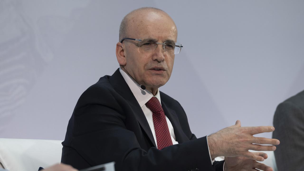 Bakan Şimşek: Sürdürülebilir yüksek büyümenin formülü düşük enflasyondur