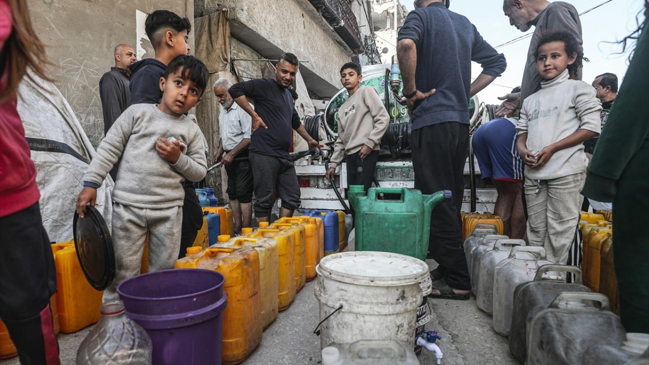 BM: Gazze'deki ailelerin yaklaşık yüzde 60'ı günlük ihtiyaç duydukları temiz suya erişemiyor
