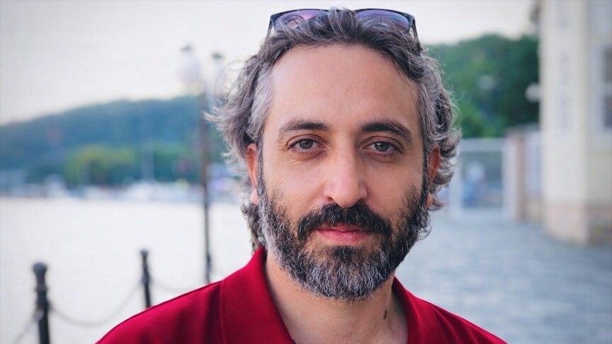 Yönetmen Ahmet Seven, "Ömür Boyu" belgeselini AA'ya anlattı