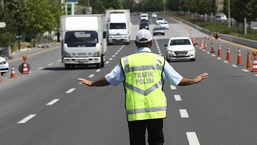 İstanbul'da 3 ilçede bugün ve yarın bazı yollar trafiğe kapatılacak