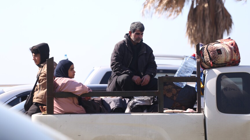 İsrail'in Lübnan'ın güneyine ateşkese rağmen düzenlediği saldırılar yeniden göç dalgası başlattı