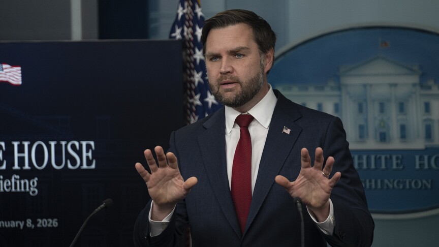 ABD Başkan Yardımcısı Vance'in, Pentagon'un İran brifinglerini sorguladığı iddia edildi