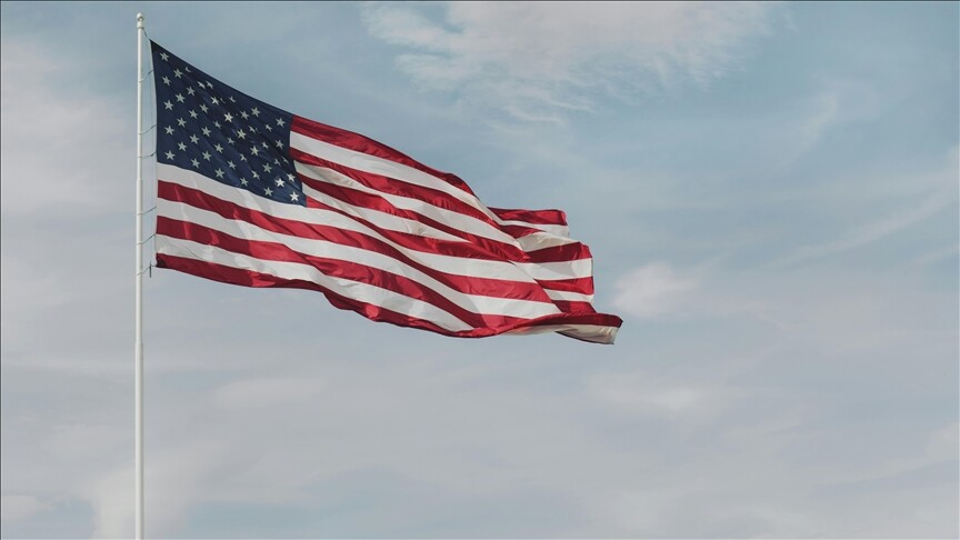 Anket: ABD'lilerin yüzde 53'ü dış politikada diğer ülkelerin çıkarının göz ardı edildiğini düşünüyor