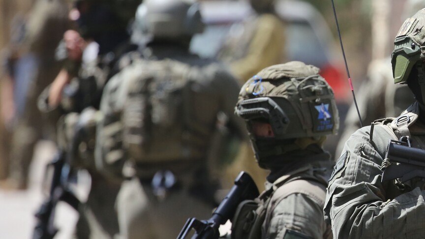 İsrail'de CNN ekibine saldırdığı için görevden alınan taburun göreve geri döndüğü iddia edildi