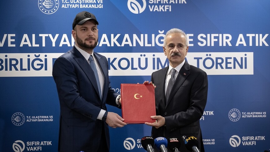 Ulaştırma ve Altyapı Bakanlığı ile Sıfır Atık Vakfı arasında işbirliği protokolü imzalandı