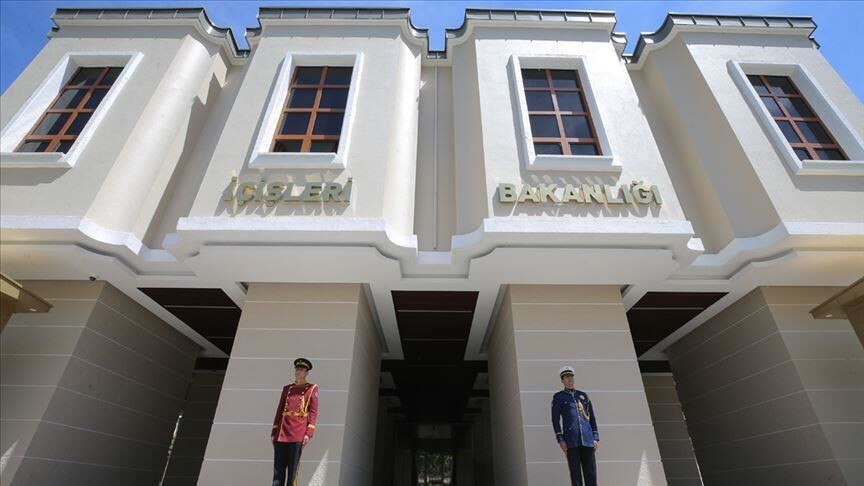 İçişleri Bakanlığı: İstanbul'da kanuna aykırı eylem girişiminde bulunan 575 şahıs hakkında işlemler yürütülmektedir