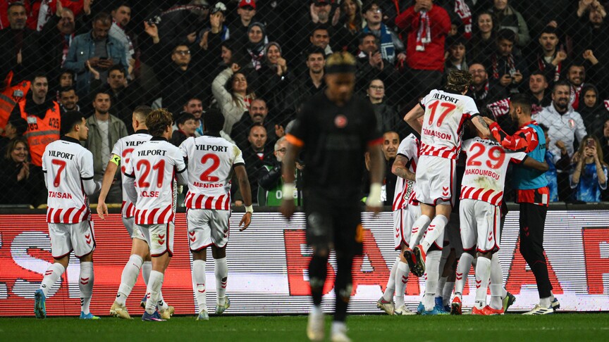 Galatasaray, deplasmanda Samsunspor'a mağlup oldu