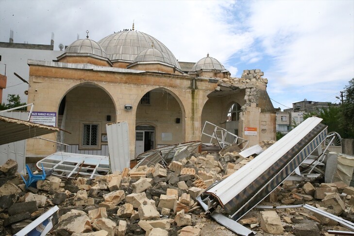 Şanlıurfa'da fırtınanın verdiği hasar gün aydınlanınca ortaya çıktı